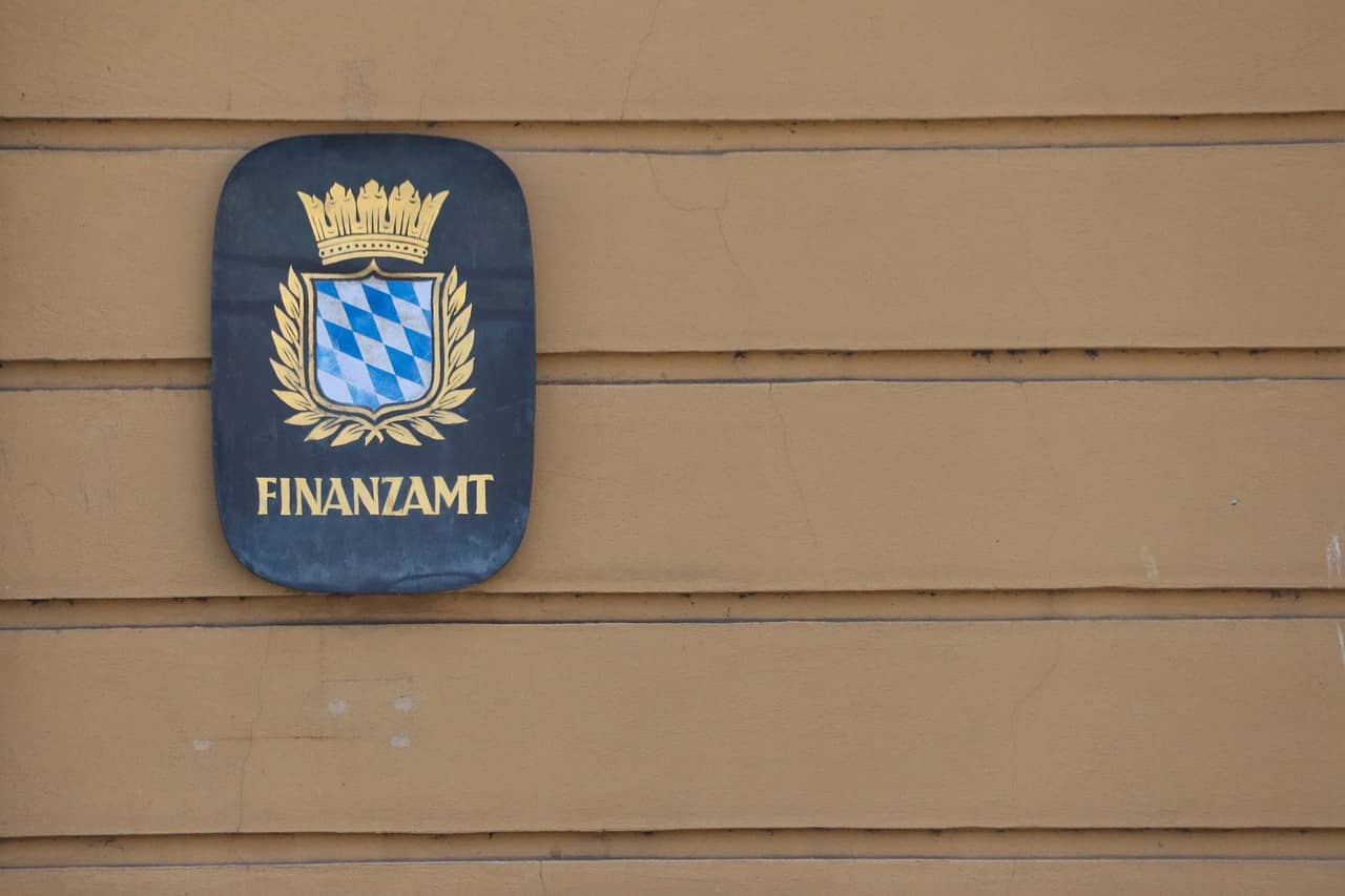 Häufig verbreitet: Schwarzarbeit in der Pflege